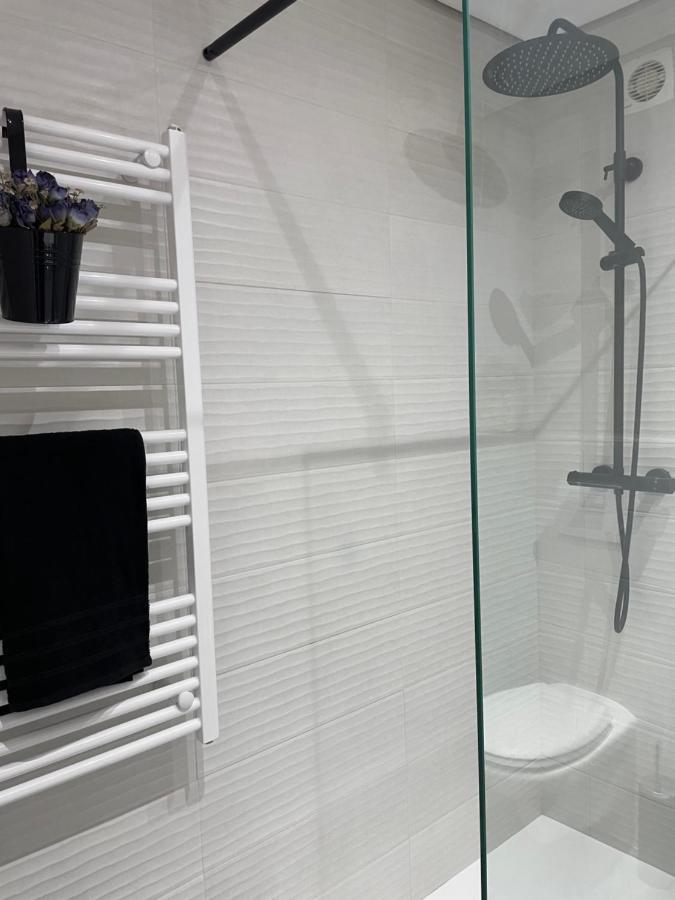 Apartamento Cuatro Estaciones Calahorra Esterno foto