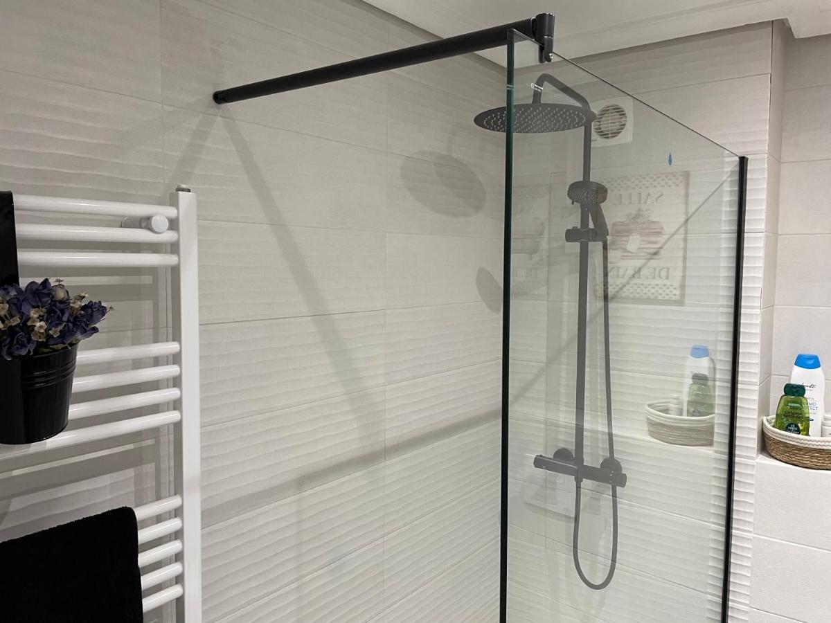 Apartamento Cuatro Estaciones Calahorra Esterno foto